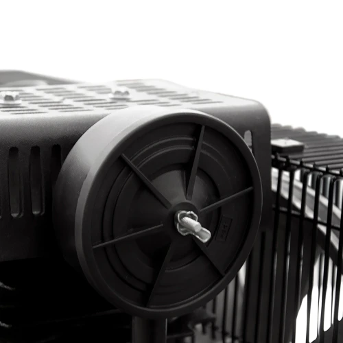 Компресор SIGMA ременний двоциліндровий 2.5кВт 335Л/хв 50л