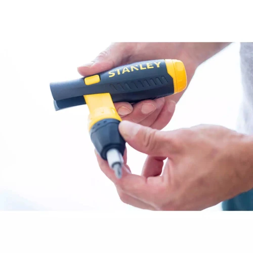 Набір викрутка-тримач з насадками Stanley 0-63-038 (38 пред.)