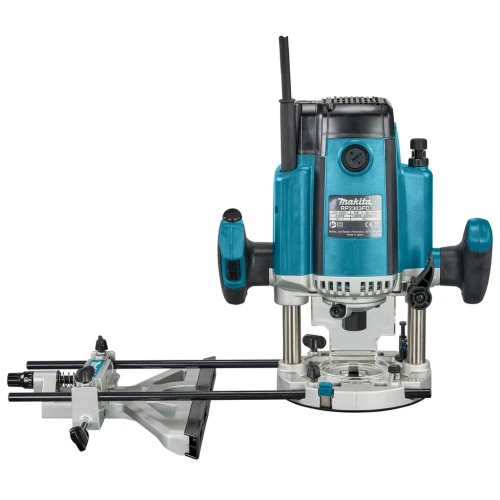 Фрезер Makita RP2303FCJ