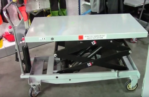 podjomnuie_stolu_cat_2